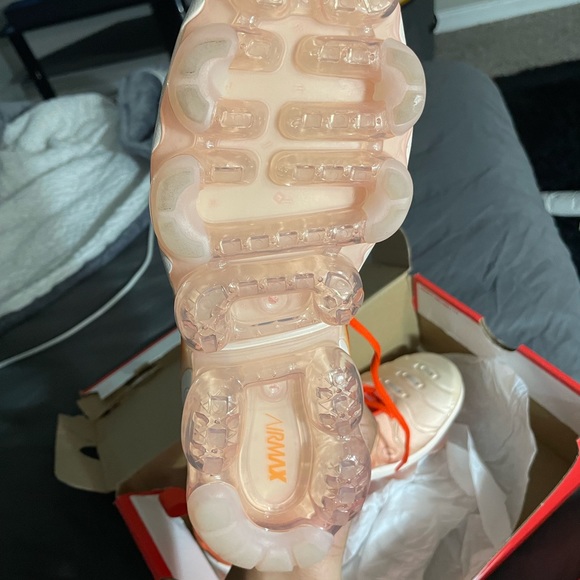 Nike vapor max women’s 9.5 - Picture 6 of 7